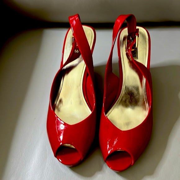 Alfani red platform size 10, medium width - Picture 1 of 5